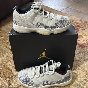 Jordan 11 Retro Low, Snake Light Bone, size 9.5, Worn Once
$150